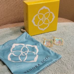 Kendra Scott RARE Find!